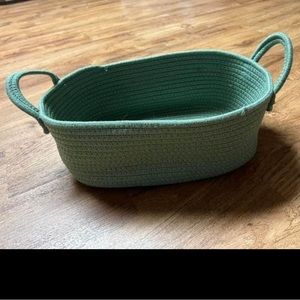 Green rope basket
